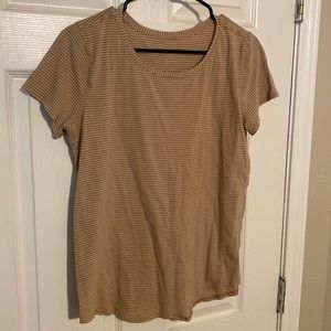 Lululemon size 8 love crew t shirt